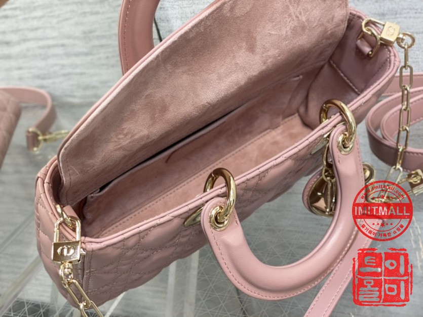 dior_xxxxx_big_00008.jpg