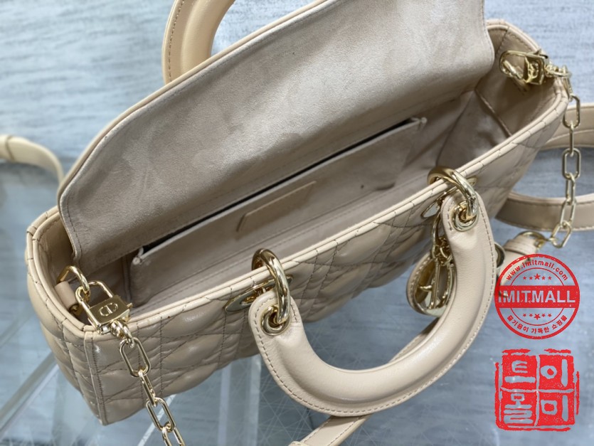 dior_xxxxx_big_00008.jpg