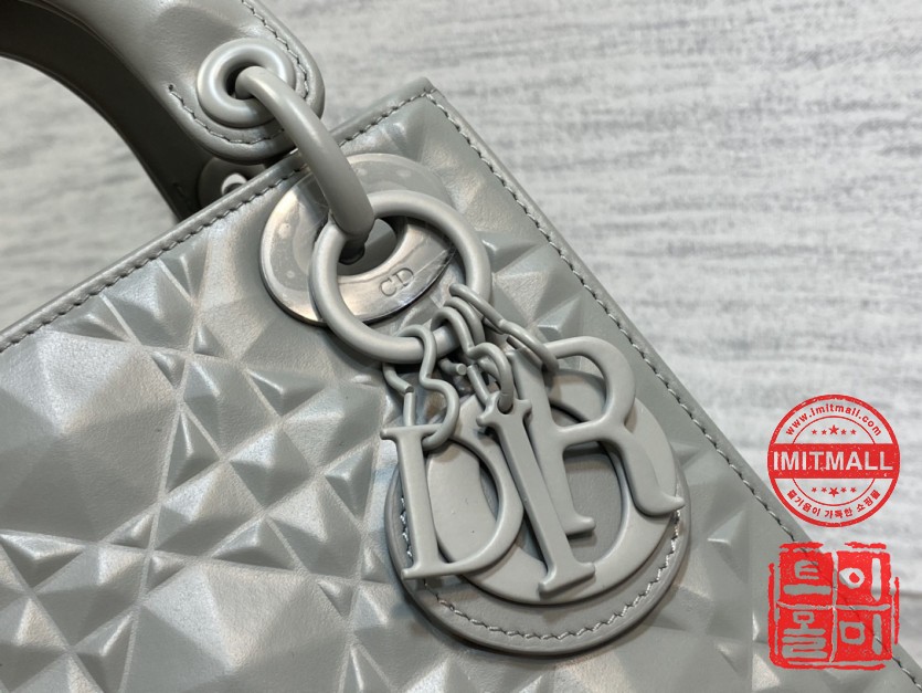 dior_xxxxx_big_00004.jpg