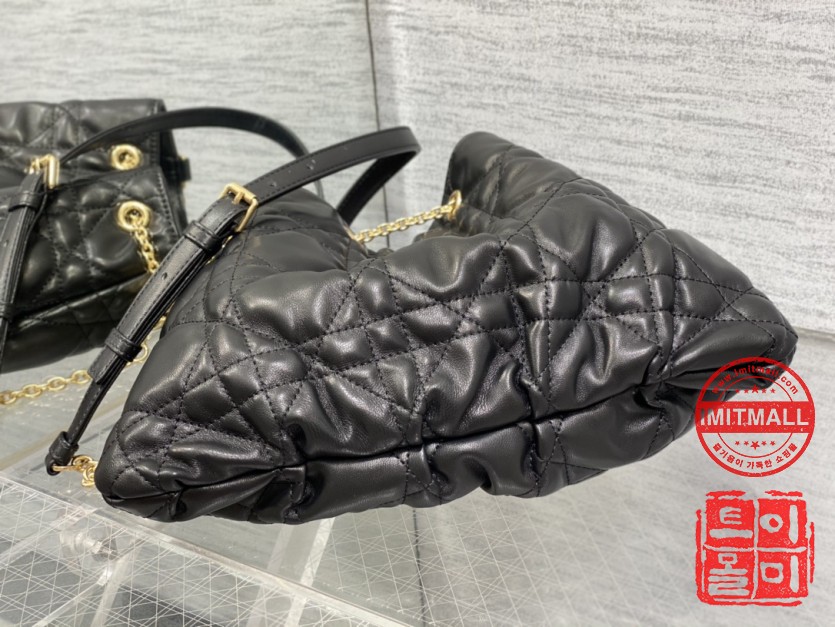 dior_xxxxx_big_00007.jpg