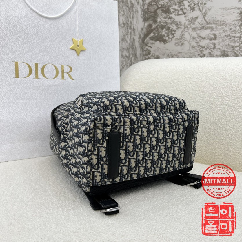 dior_xxxxx_big_00004.jpg