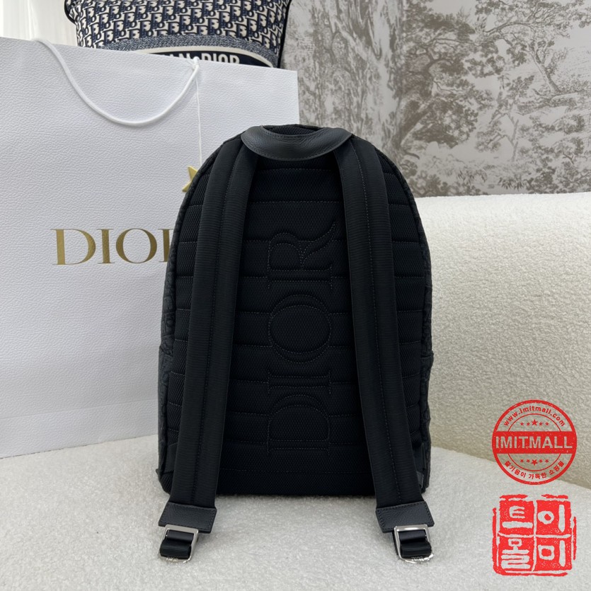 dior_xxxxx_big_00003.jpg