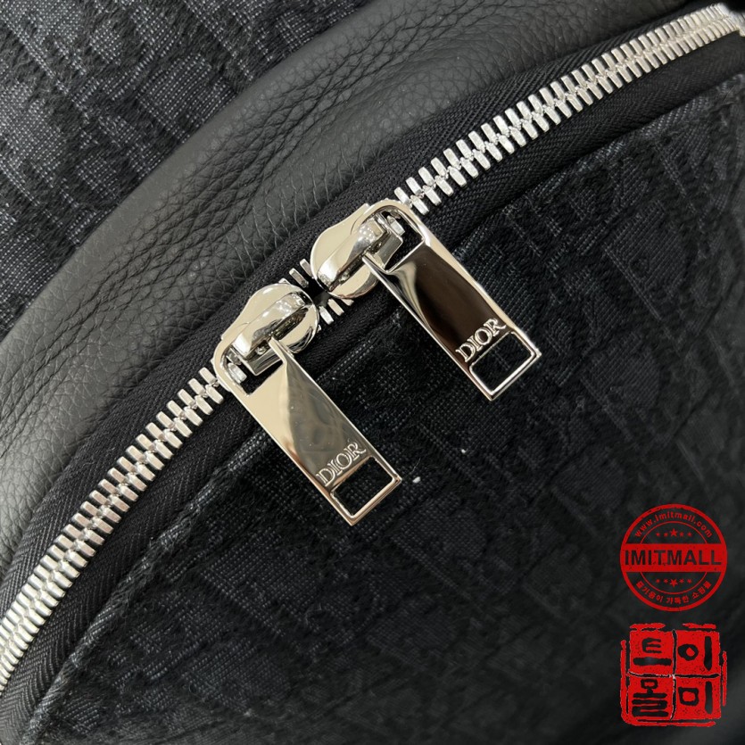 dior_xxxxx_big_00011.jpg