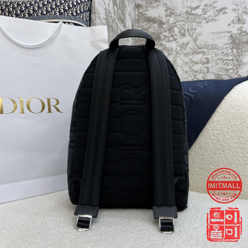 dior_xxxxx_big_00002.jpg