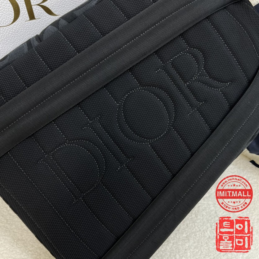 dior_xxxxx_big_00007.jpg