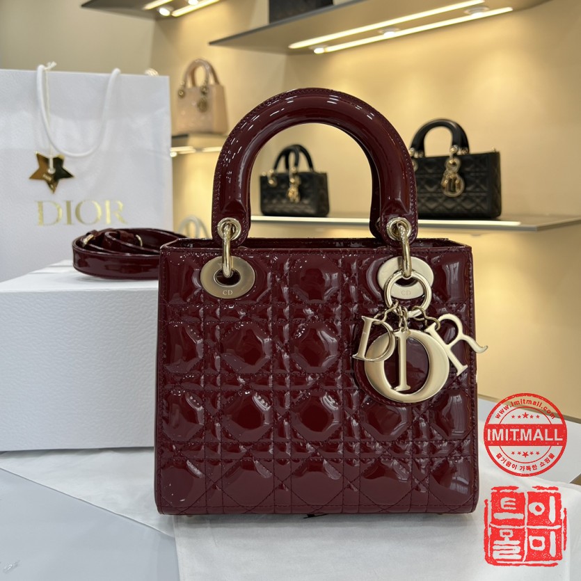 dior_xxxxx_big_00001.jpg