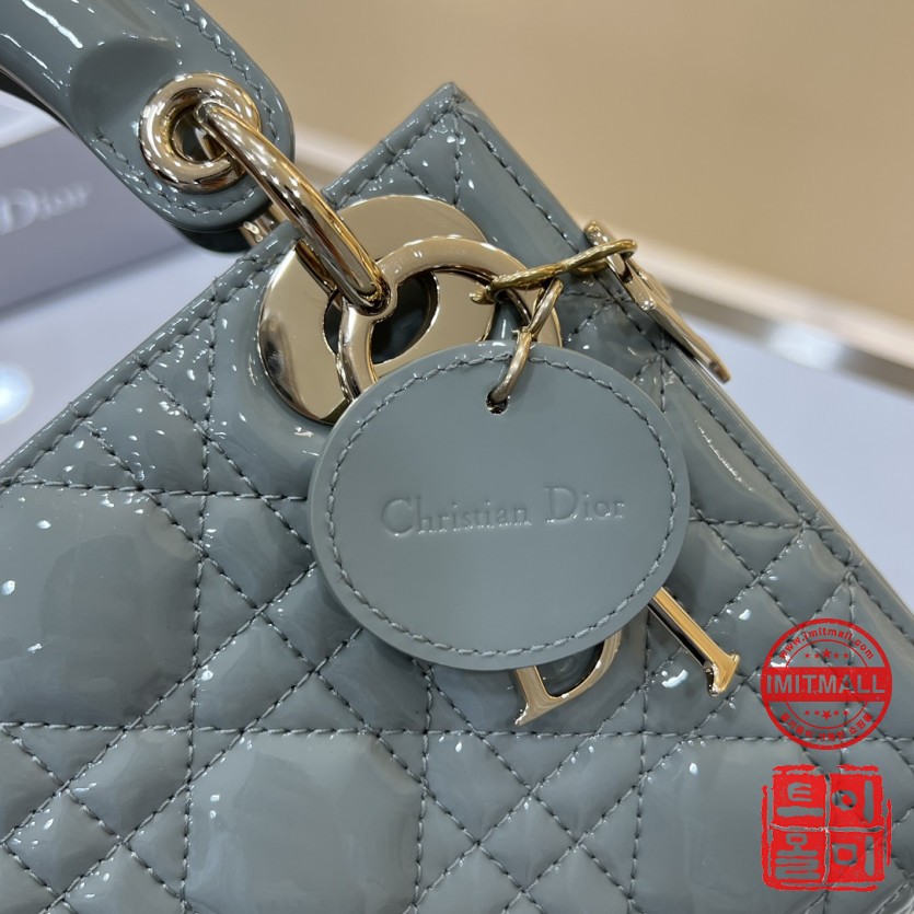 dior_xxxxx_big_00006.jpg