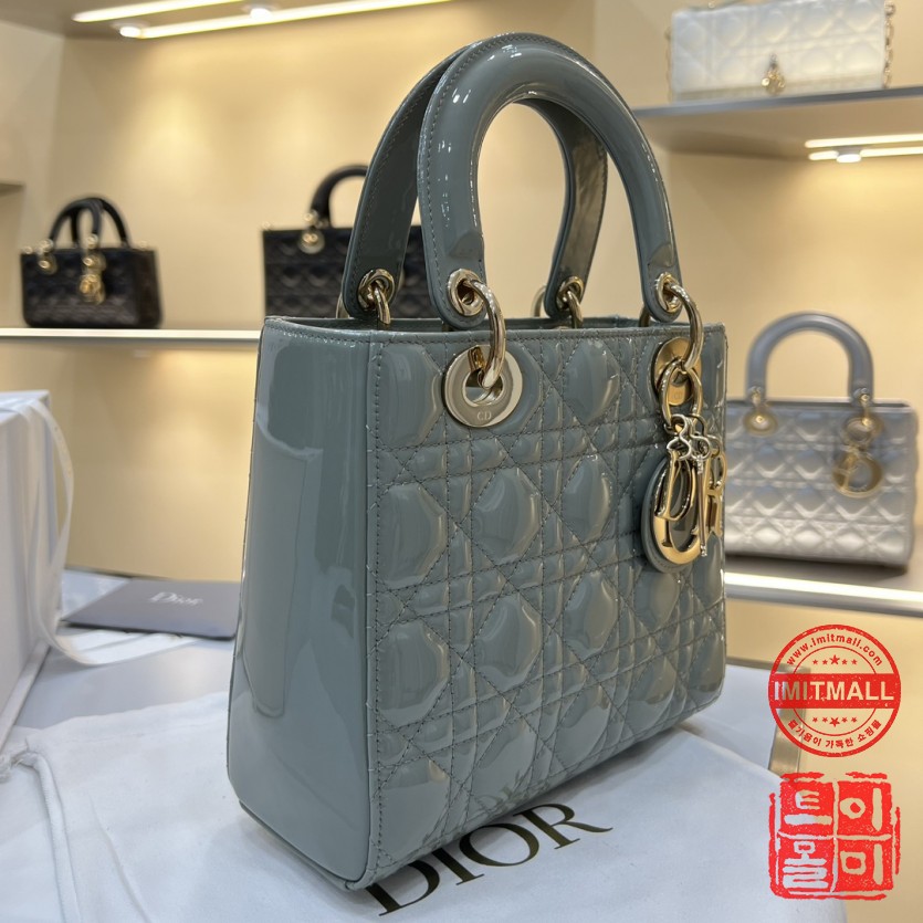 dior_xxxxx_big_00003.jpg