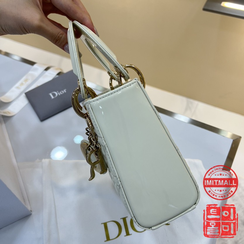 dior_xxxxx_big_00003.jpg
