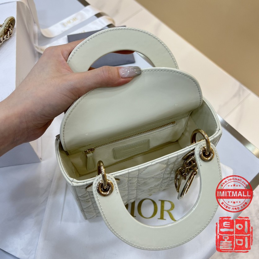 dior_xxxxx_big_00007.jpg
