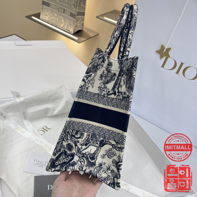 dior_xxxxx_big_00003.jpg
