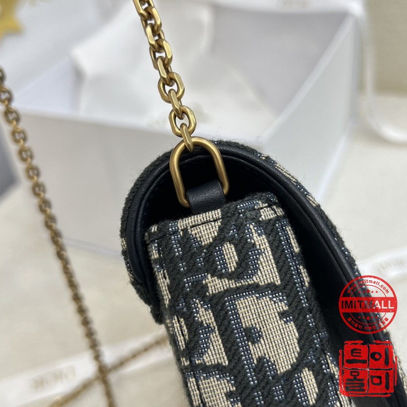 dior_xxxxx_big_00008.jpg