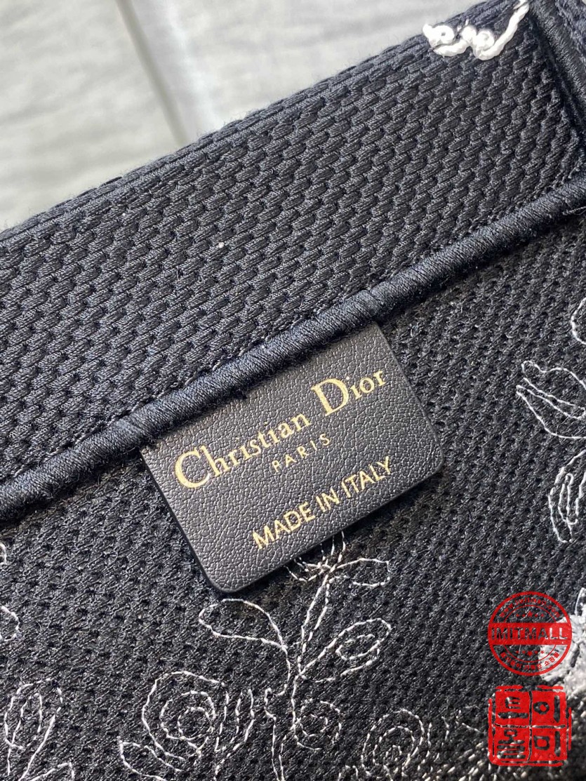 dior_xxxxx_big_00010.jpg