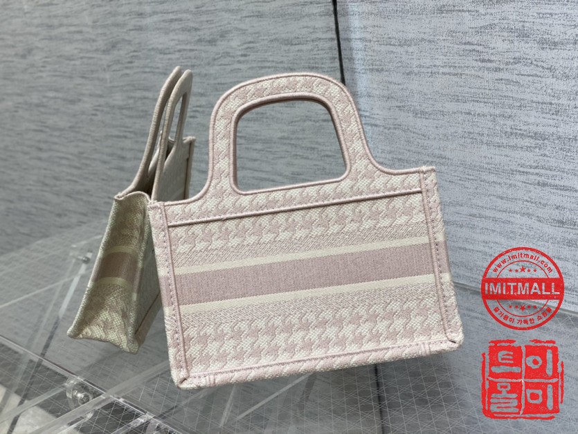 dior_xxxxx_big_00005.jpg