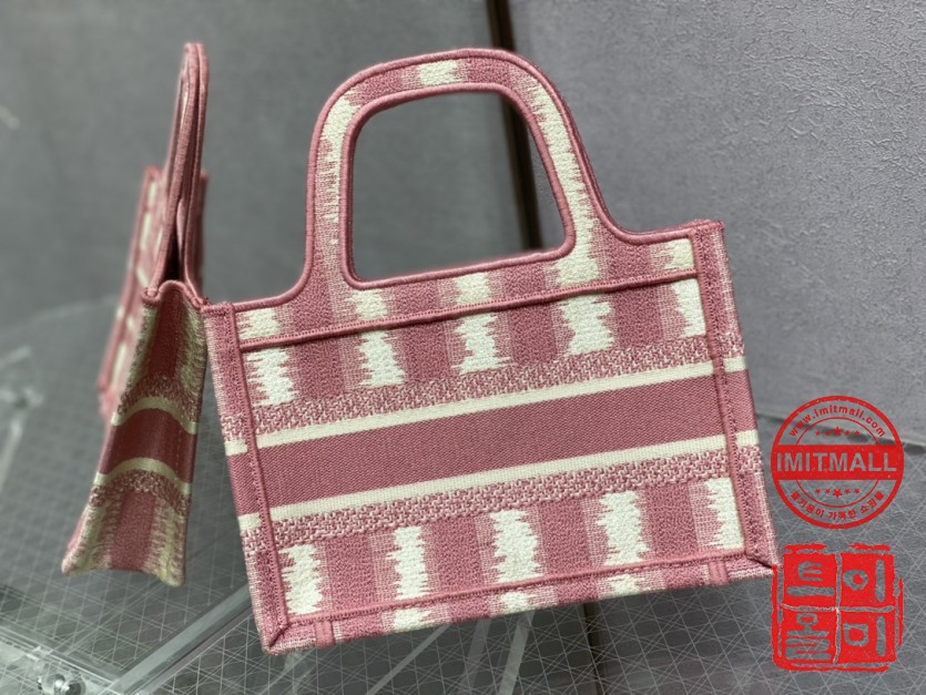 dior_xxxxx_big_00004.jpg
