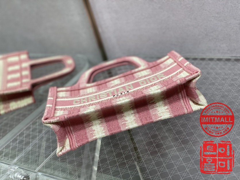 dior_xxxxx_big_00005.jpg