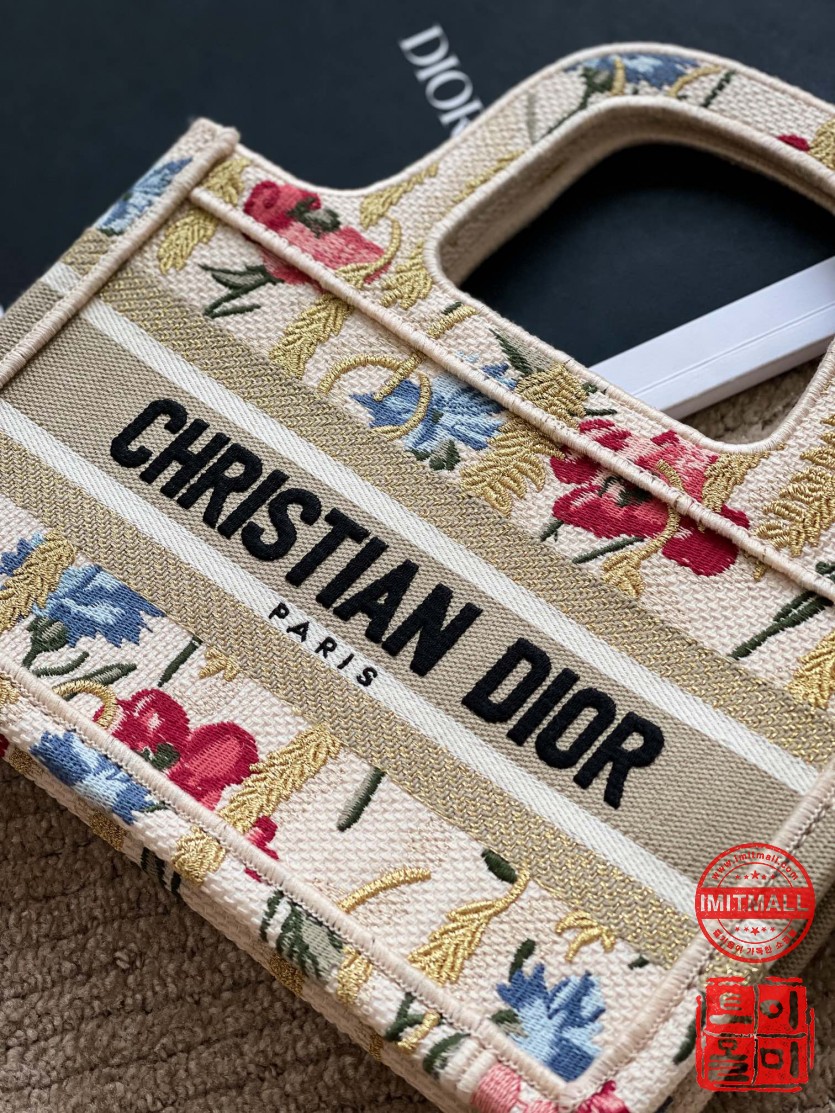 dior_xxxxx_big_00006.jpg