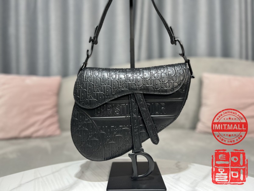 dior_xxxxx_big_00002.jpg