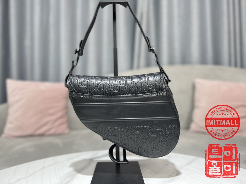 dior_xxxxx_big_00003.jpg