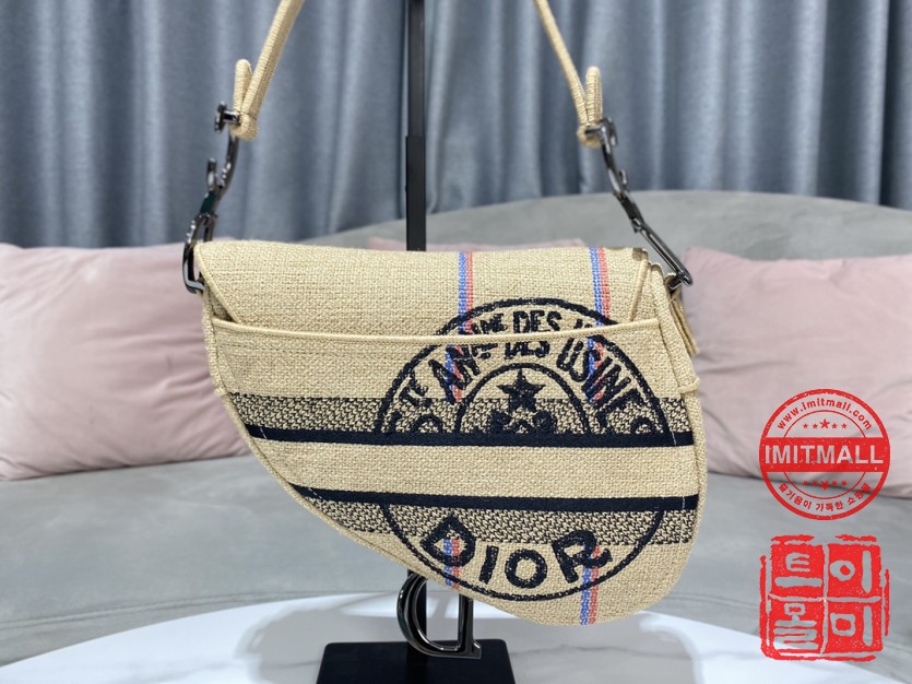 dior_xxxxx_big_00002.jpg