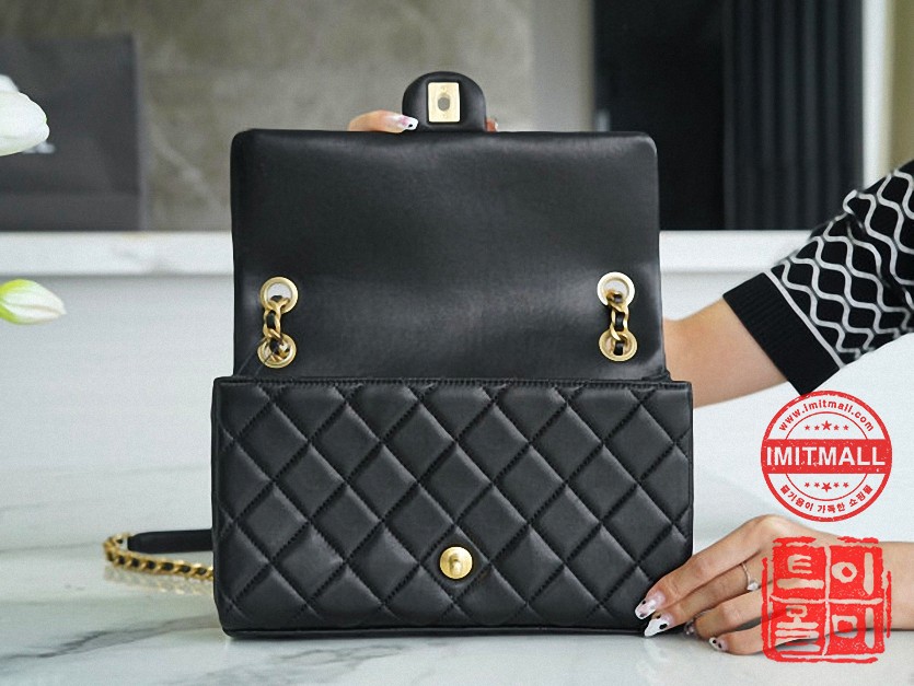 chanel_xxxxx_big_00004.jpg