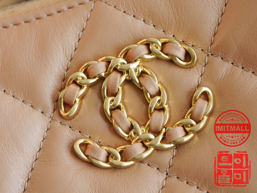 chanel_xxxxx_big_00016.jpg