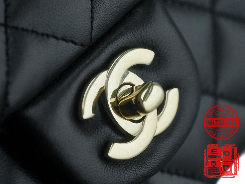 chanel_xxxxx_big_00015.jpg