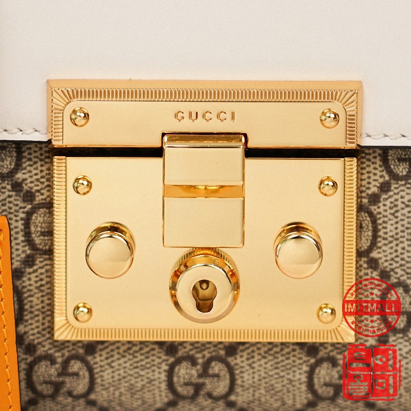 gucci_xxxxx_big_00009.jpg