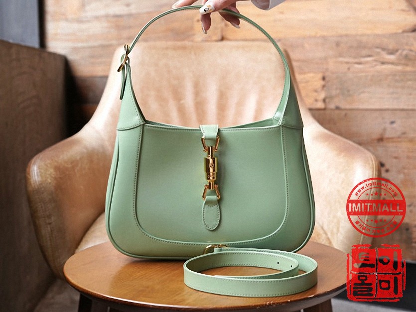 gucci_xxxxx_big_00001.jpg