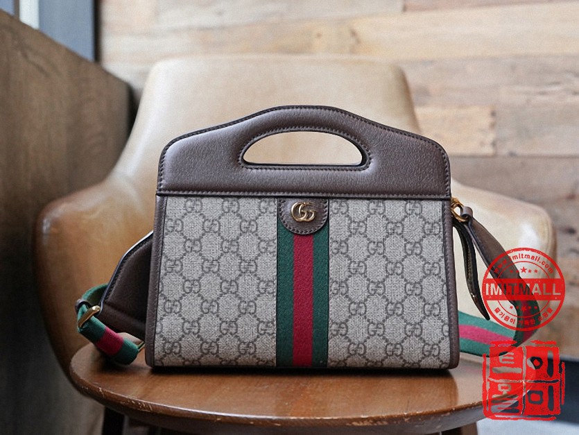 gucci_xxxxx_big_00002.jpg