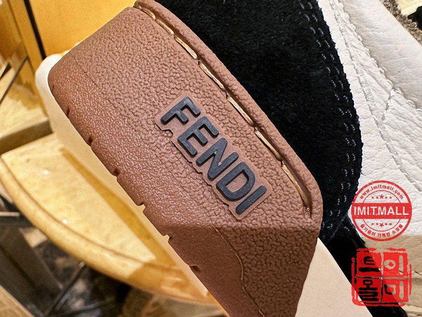 fendi_xxxxx_big_00015.jpg