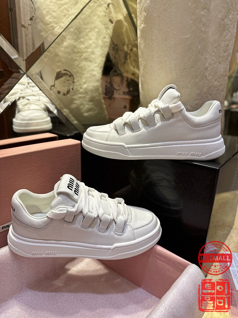 miumiu_xxxxx_big_00005.jpg