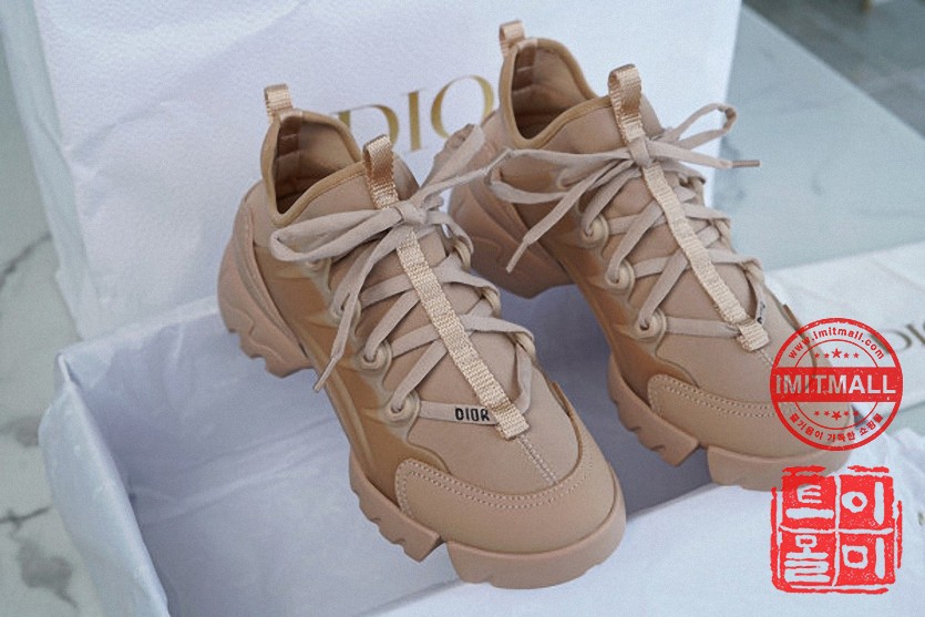 dior_xxxxx_big_00001.jpg