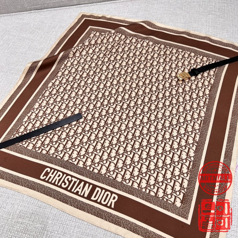 dior_xxxxx_big_00004.jpg
