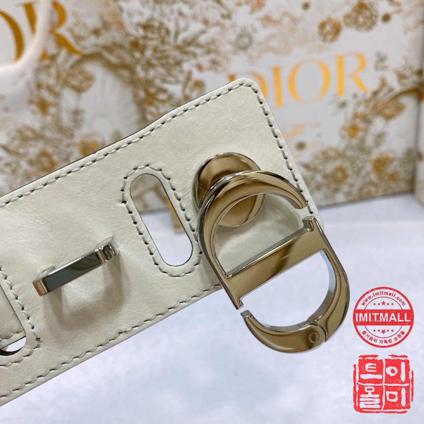 dior_xxxxx_big_00025.jpg