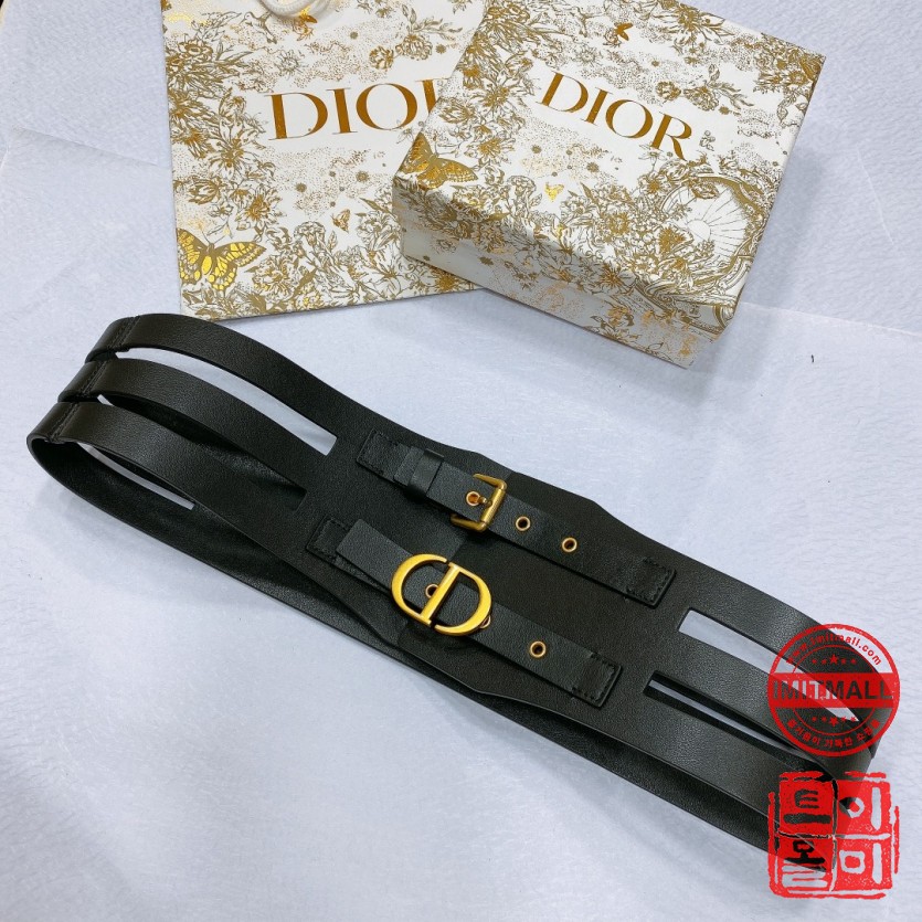 dior_xxxxx_big_00002.jpg
