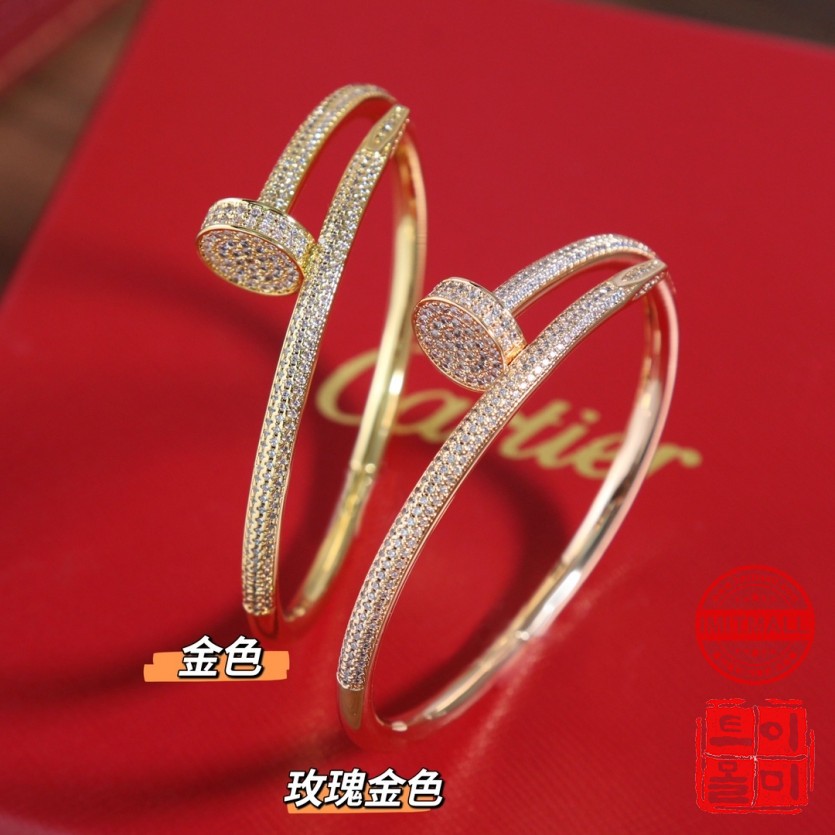 cartier_xxxxx_big_00006.jpg