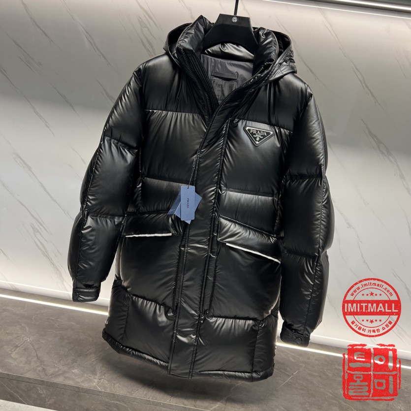 prada_xxxxx_big_00006.jpg