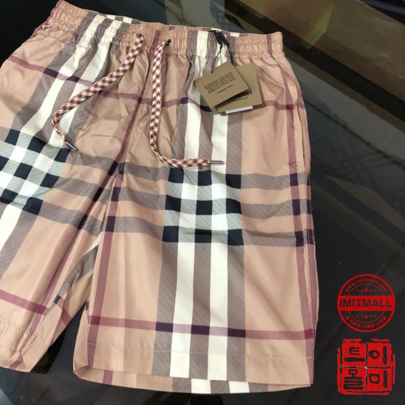 burberry_xxxxx_big_00005.jpg