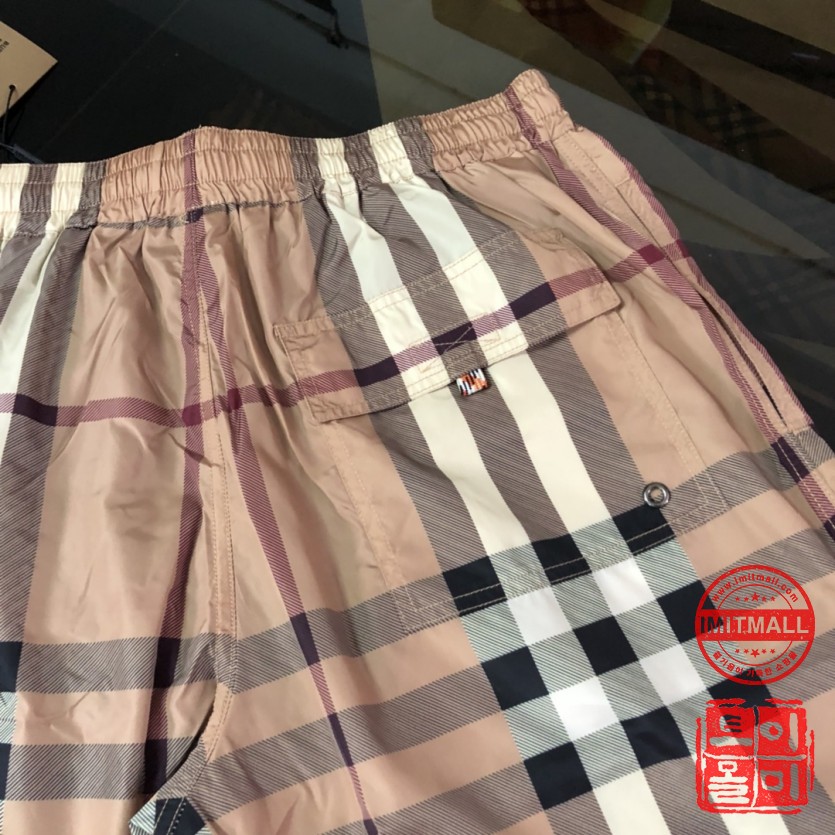 burberry_xxxxx_big_00007.jpg