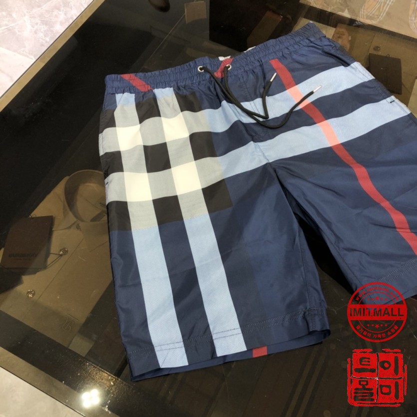 burberry_xxxxx_big_00004.jpg