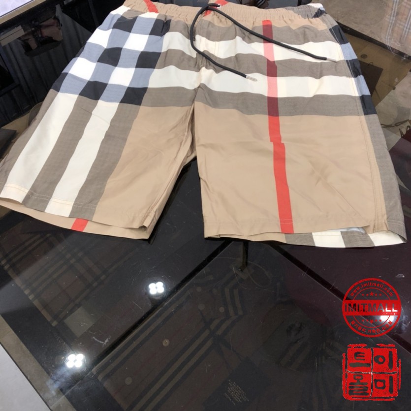 burberry_xxxxx_big_00003.jpg