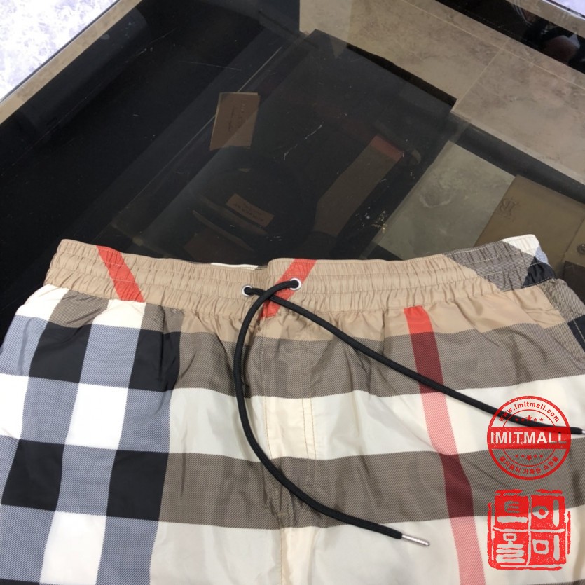burberry_xxxxx_big_00006.jpg