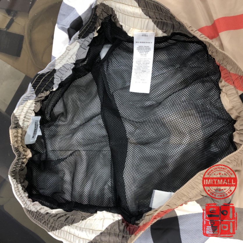 burberry_xxxxx_big_00008.jpg