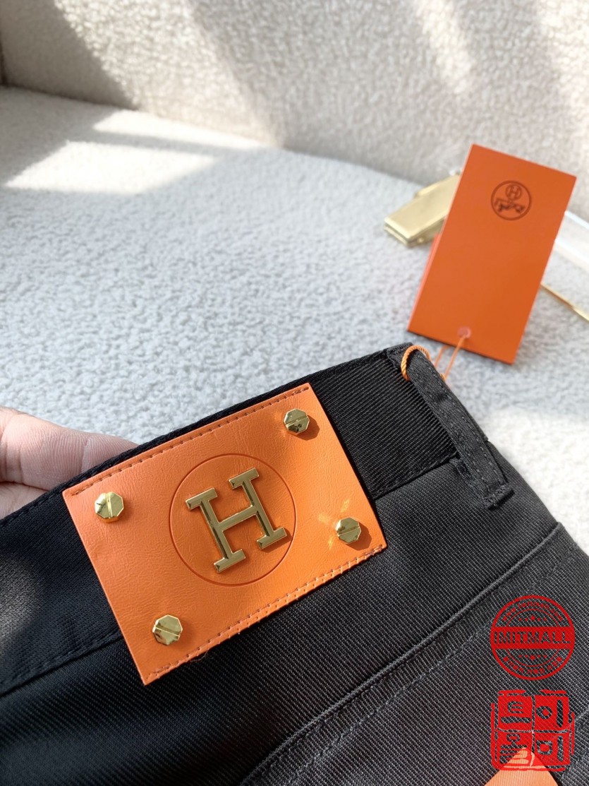 prada_xxxxx_big_00009.jpg