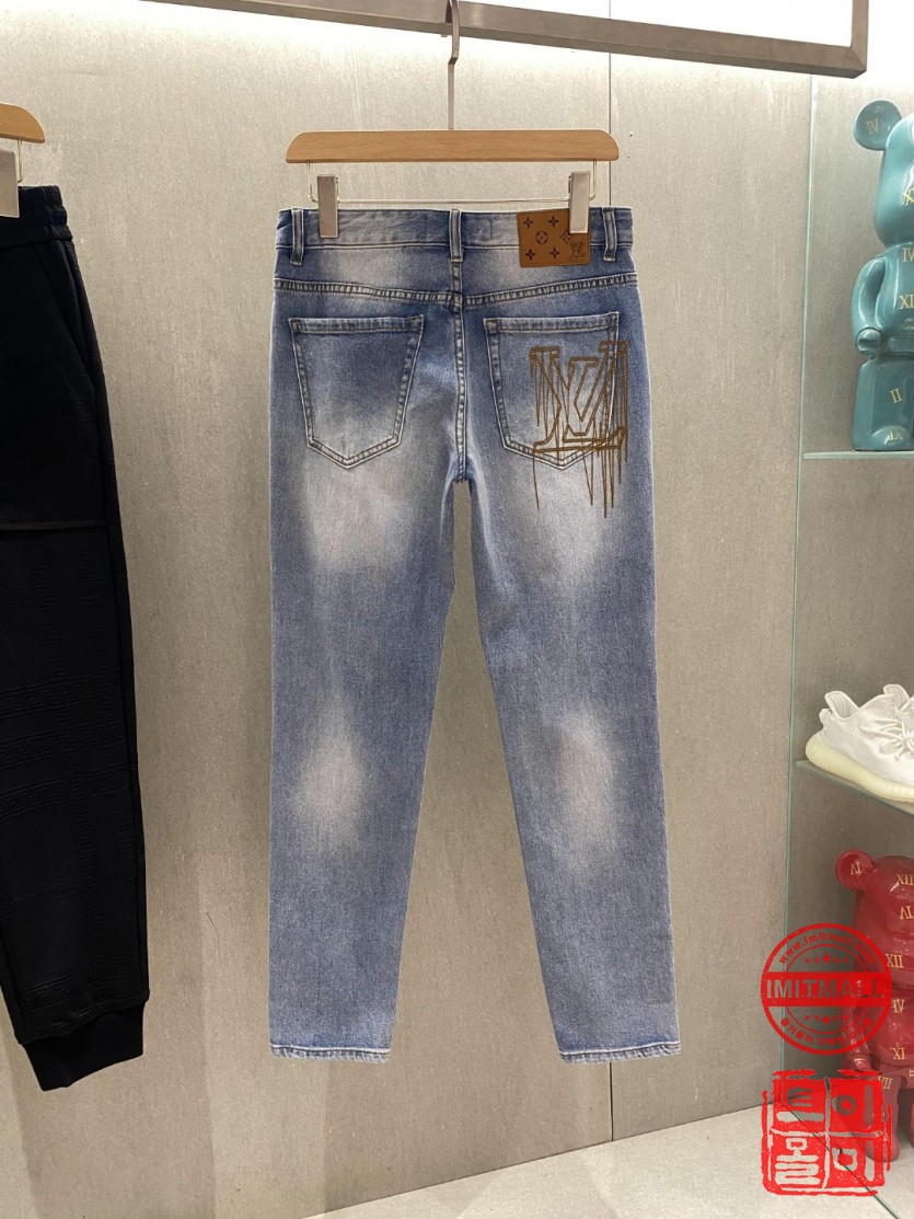 louis_vuitton_xxxxx_big_00003.jpg