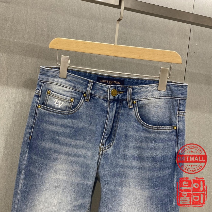louis_vuitton_xxxxx_big_00005.jpg