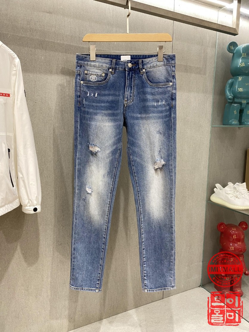 burberry_xxxxx_big_00002.jpg