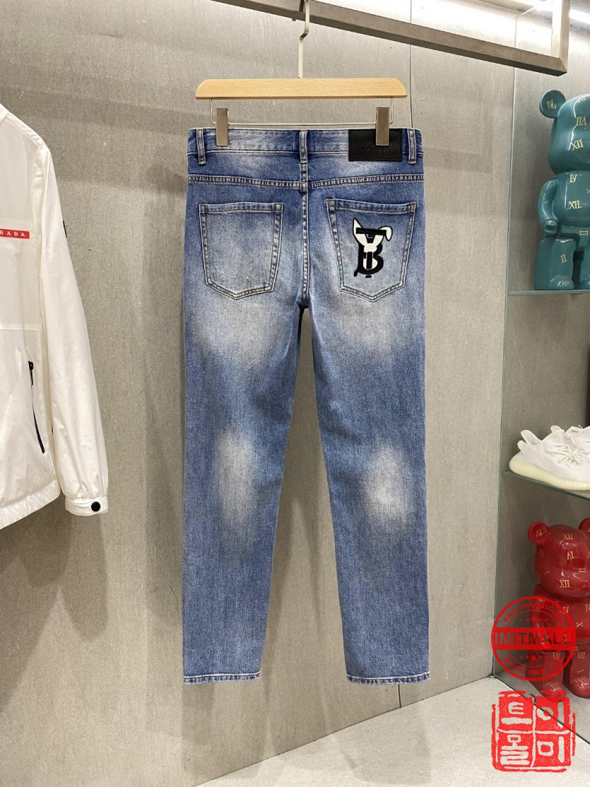 burberry_xxxxx_big_00003.jpg