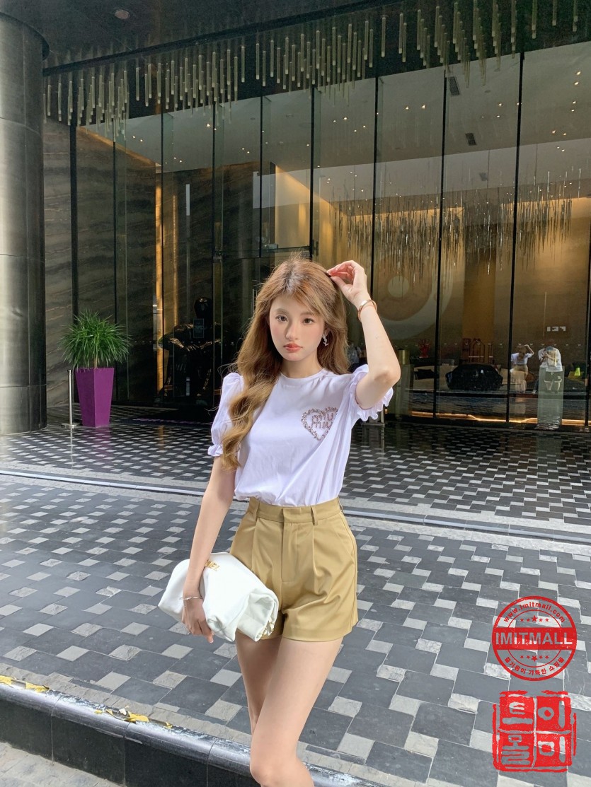 miumiu_xxxxx_big_00006.jpg